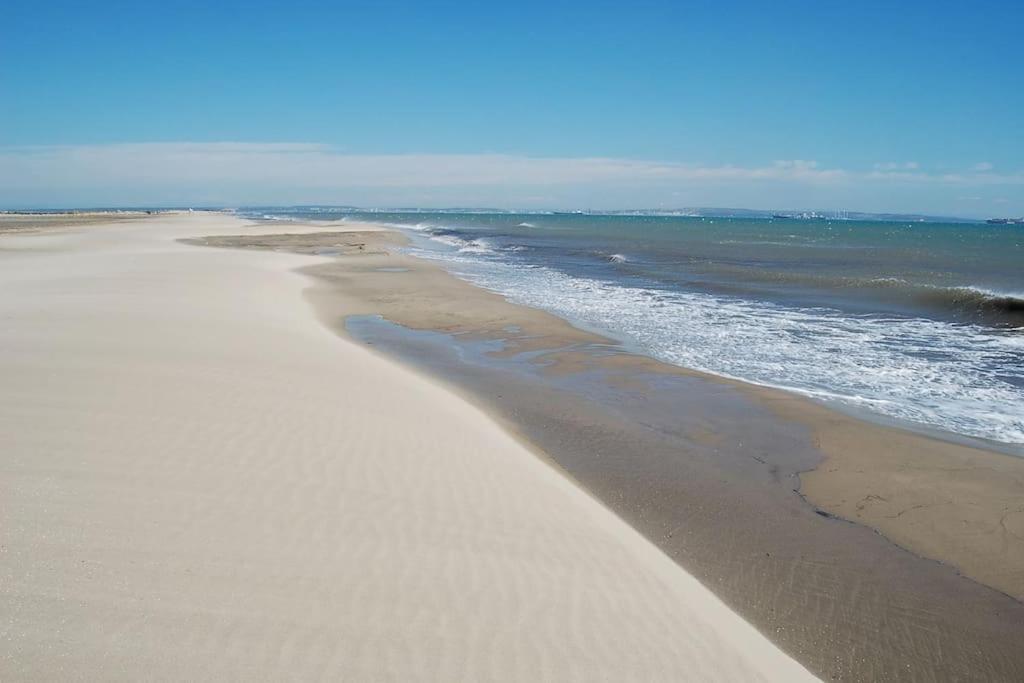 Lobilum En Camargue Villa Saint-Martin-de-Crau Dış mekan fotoğraf